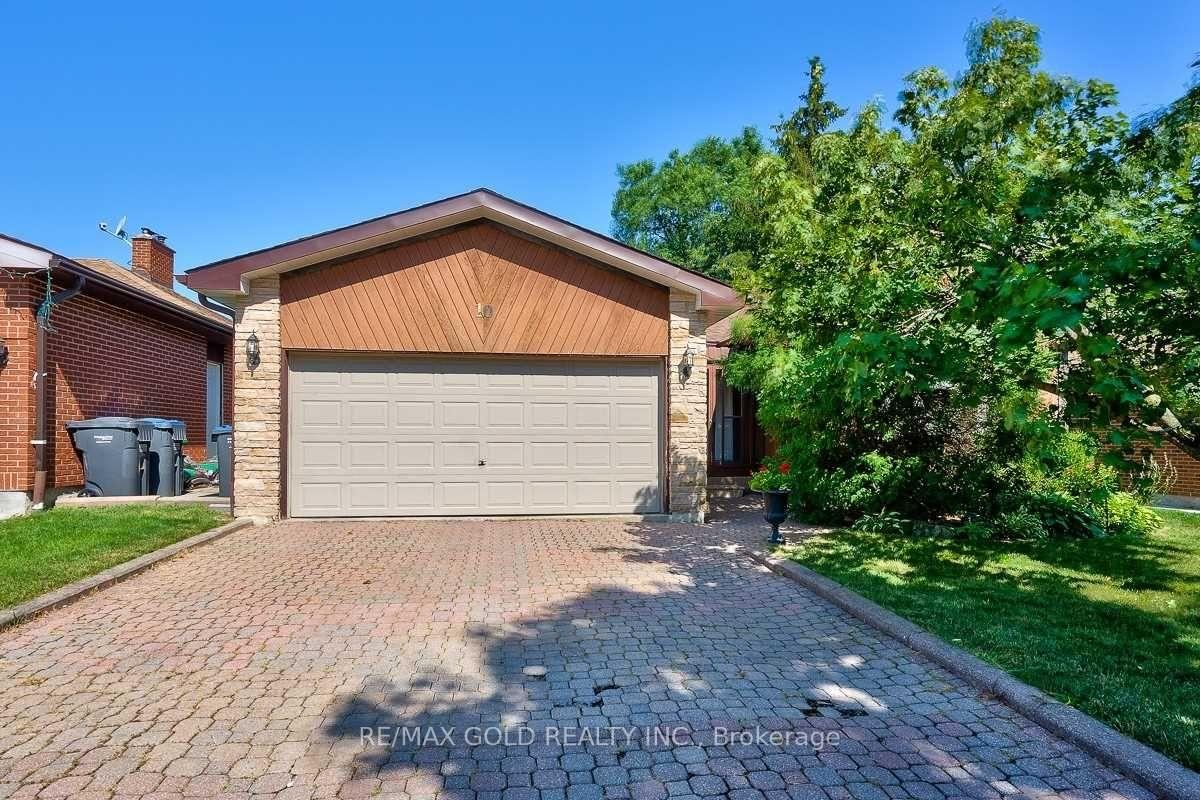 10 Milford Cres